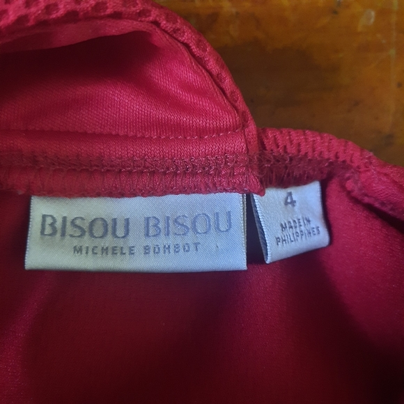 Classy Red Bisou Bisou Dress - Picture 5 of 5